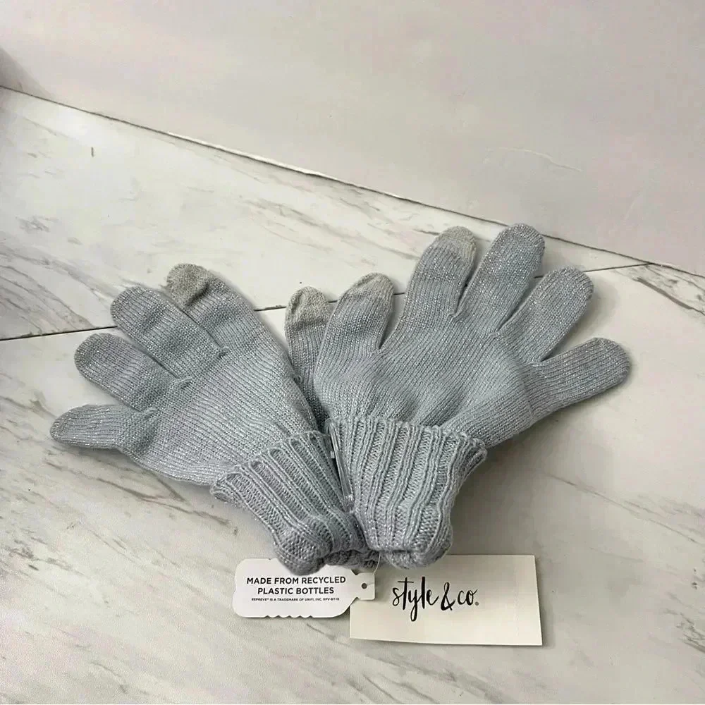 Style & Co Gloves Kitted Gray Grey With Silver Tone Treads Tech Tip One Size O/S